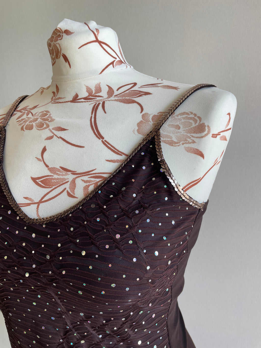 Sequin assymetrical y2k cami