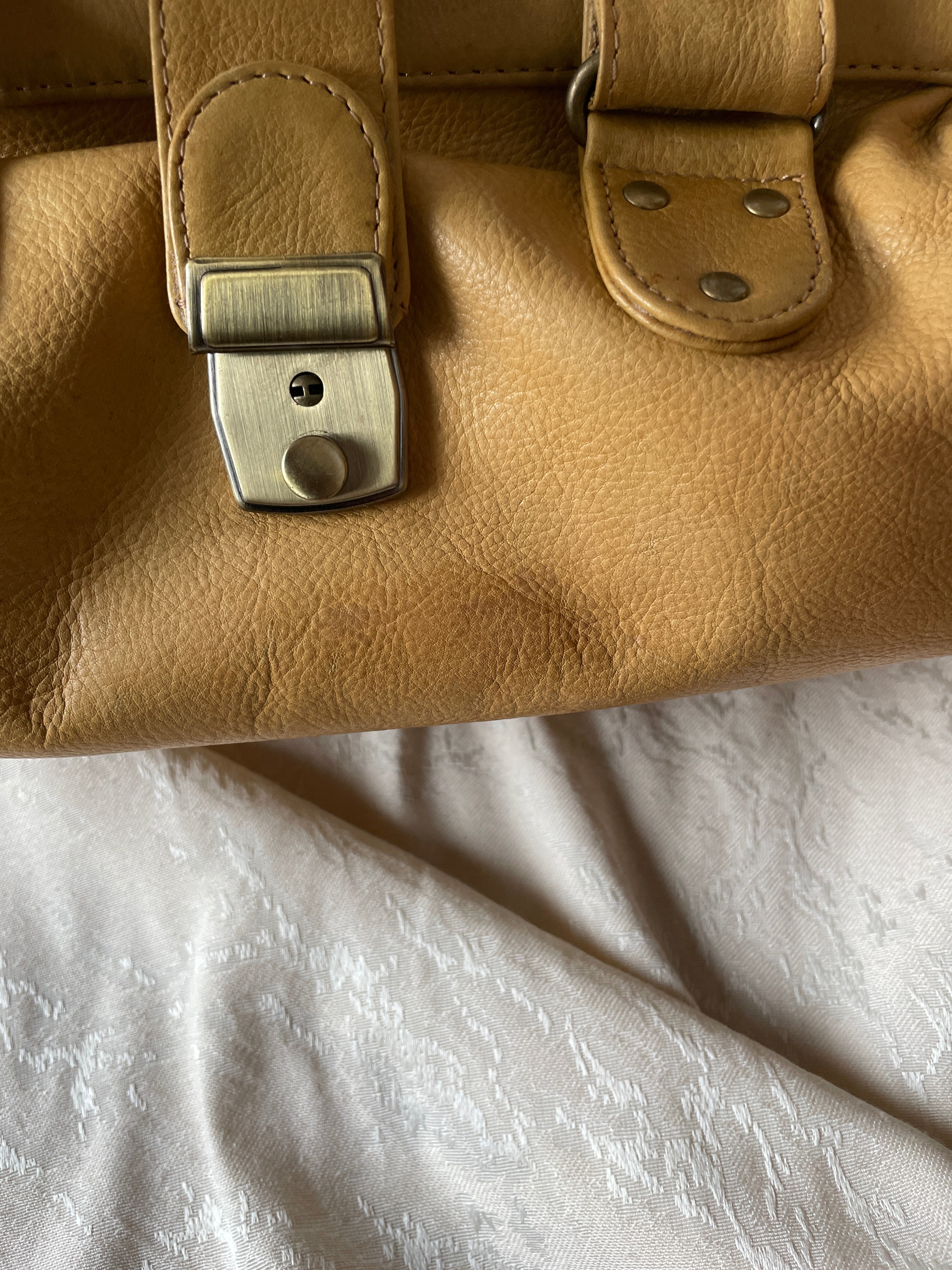 Italian vintage leather handbag