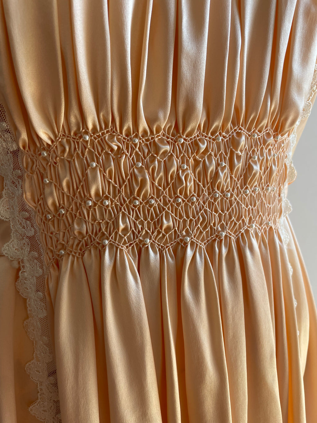 80’s Saxon England 100% pure silk negligé