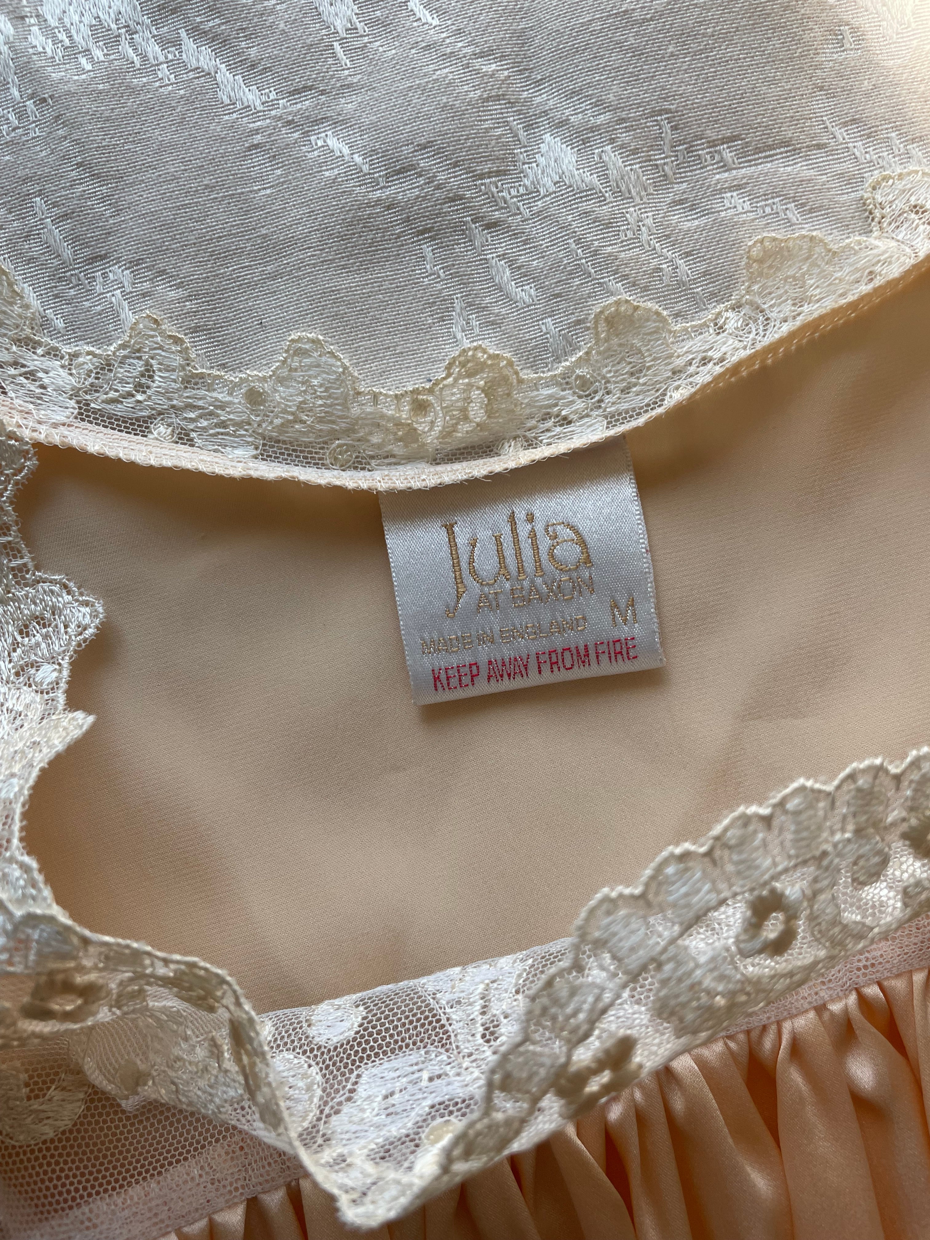 80’s Saxon England 100% pure silk negligé