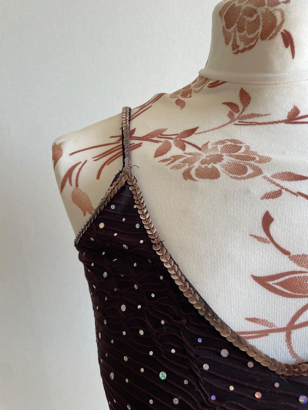 Sequin assymetrical y2k cami