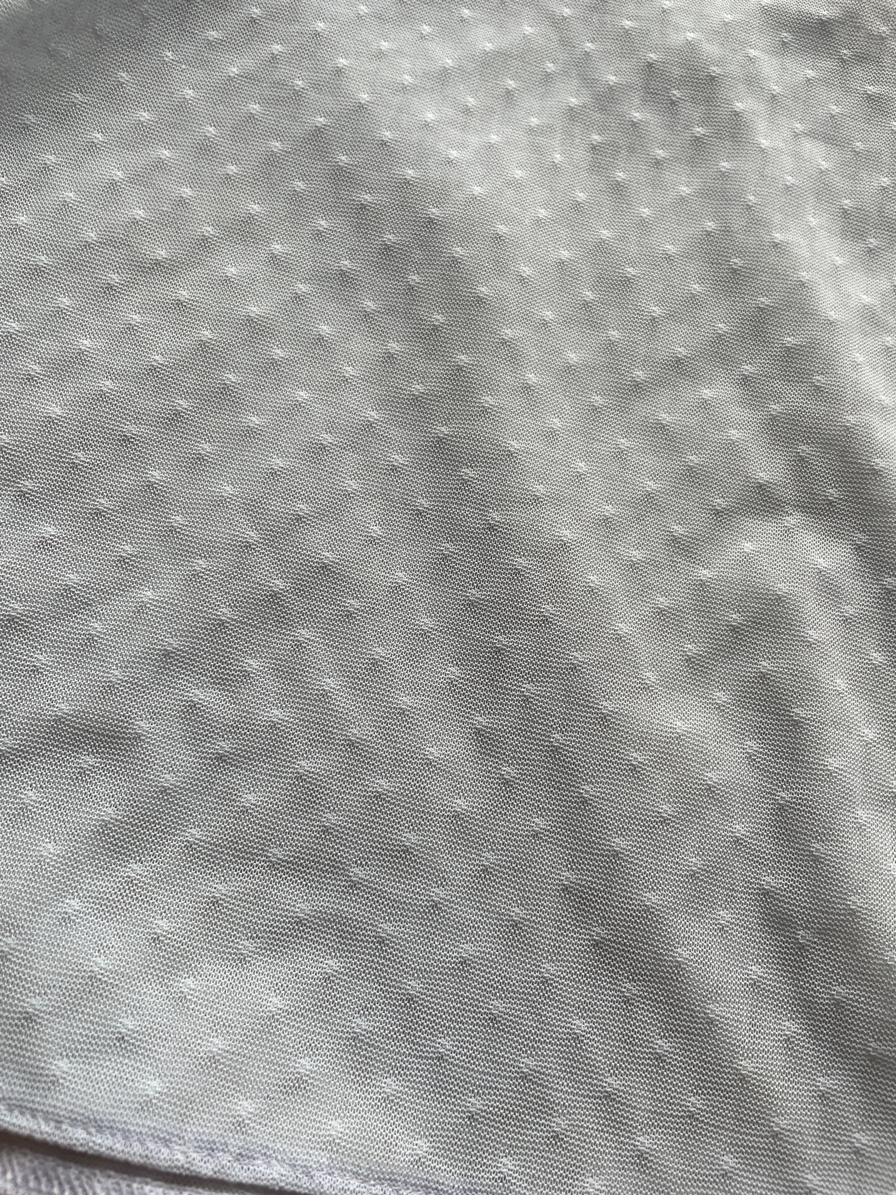 Embroidery polka dot campusområdet